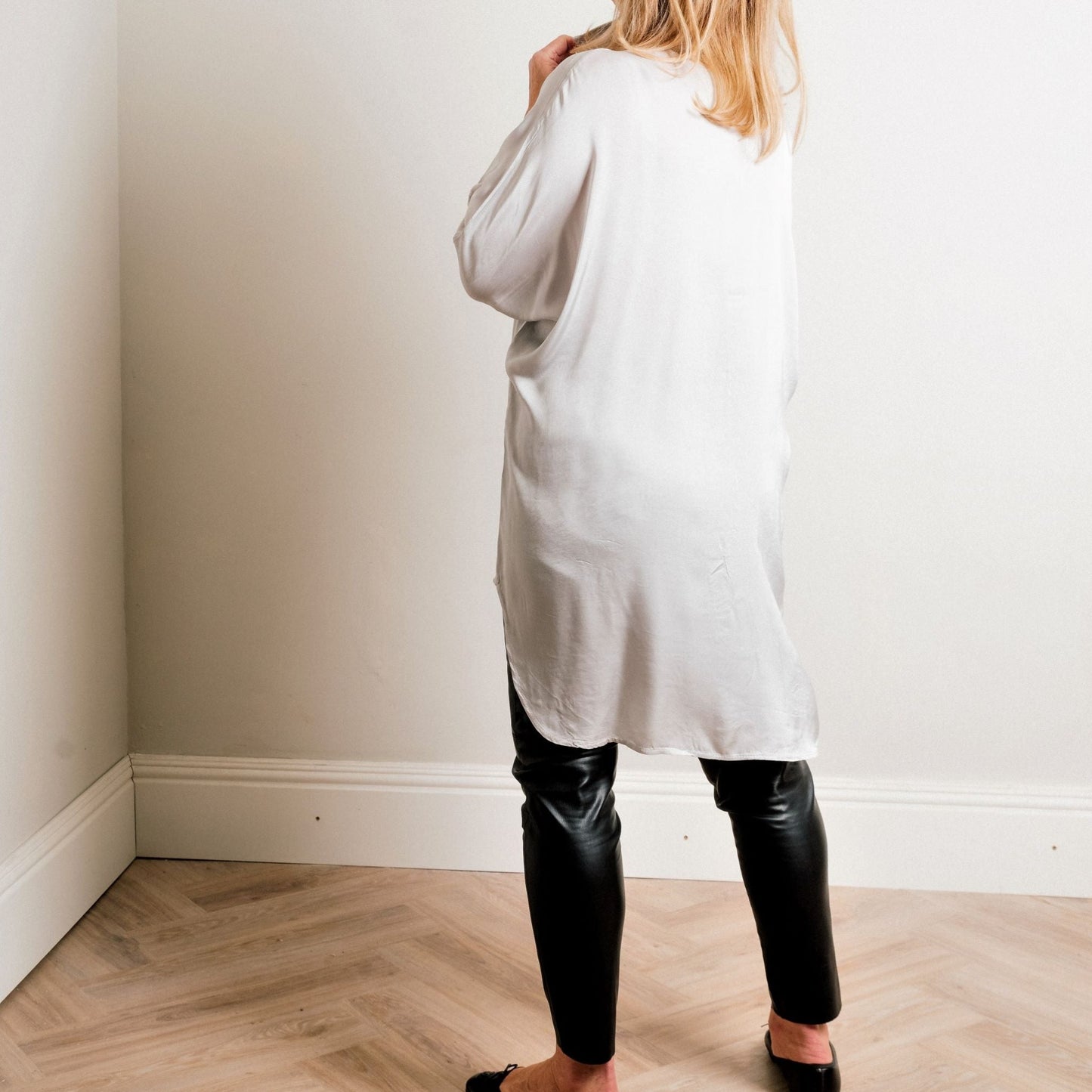 Silver Silky Soft Oversize Trapeze Drape Shirt/Shirt Dress - Amilu