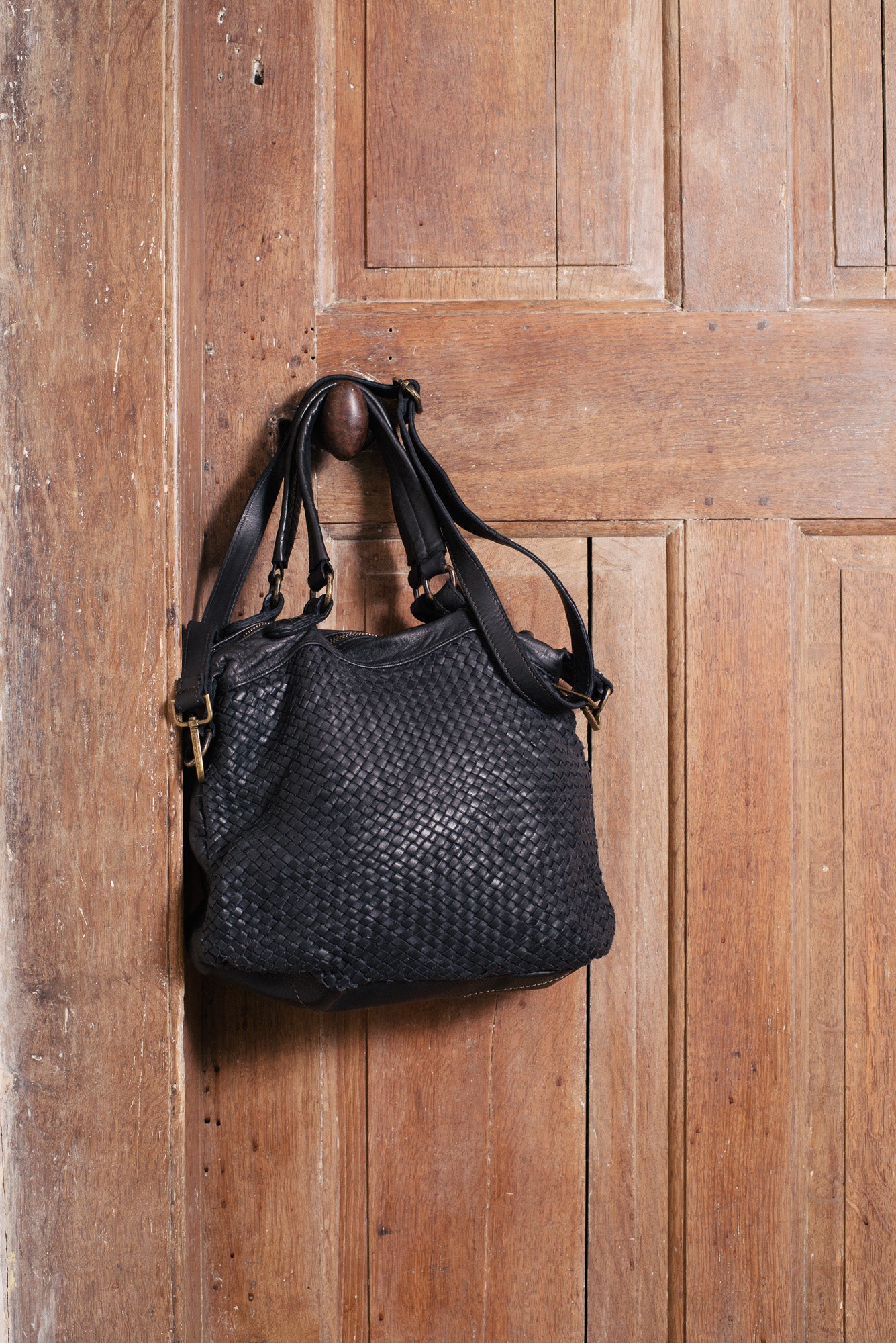 Classic Black Real Italian Washed Leather Medium Weave Tote Shoulder Bag - Amilu